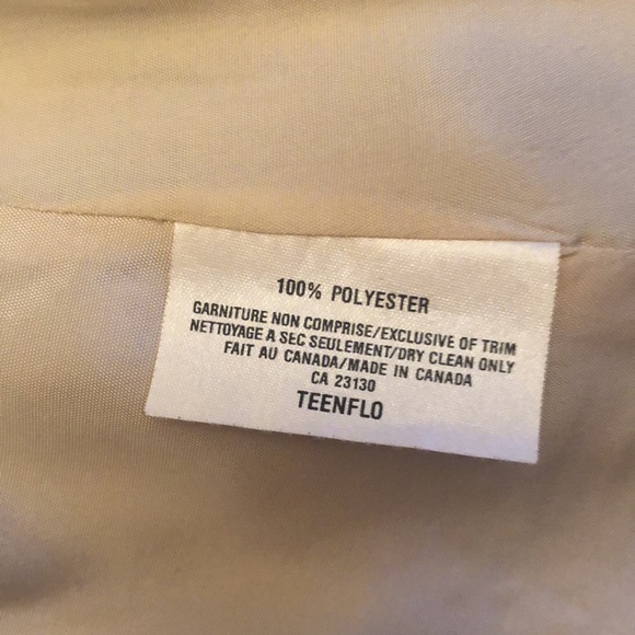 Two piece classic pant suit - Picture 5 of 7